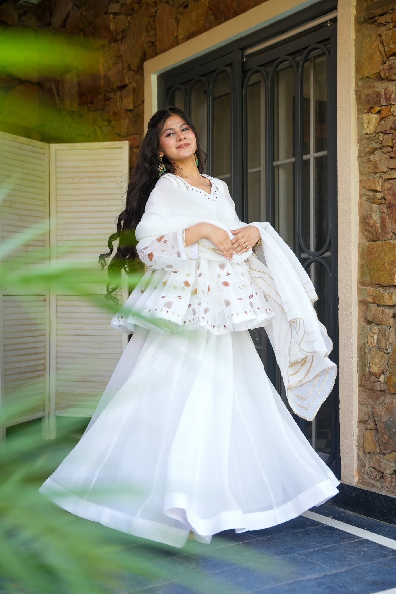 Sneh White Kurta Set